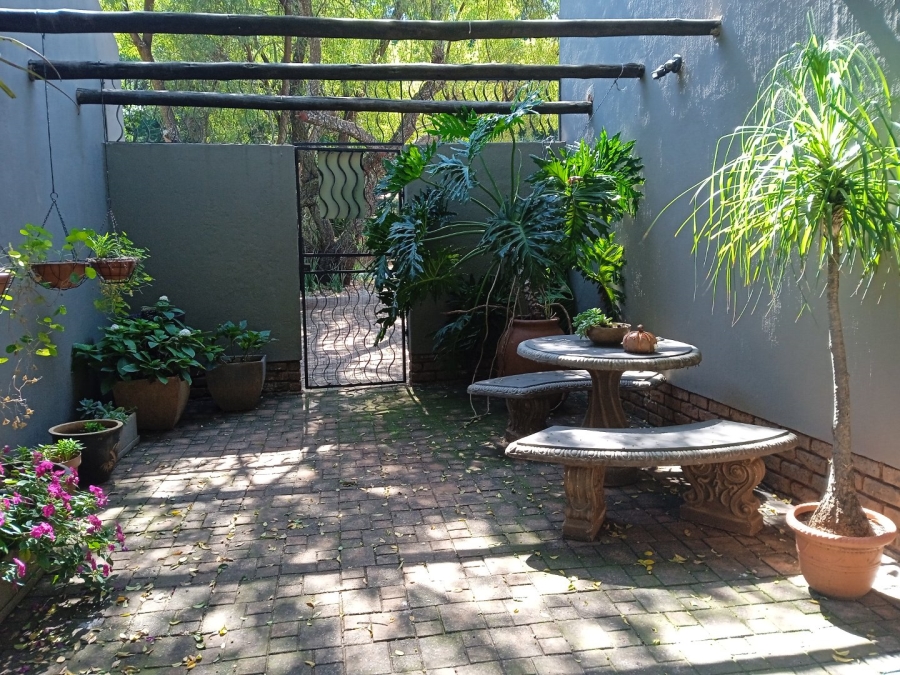To Let 3 Bedroom Property for Rent in Schoemansville North West